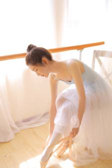 工口里番h无遮挡全彩